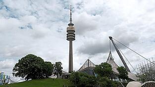 Der Olympiaturm im Olympiapark wird derzeit saniert. Der Olympiaturm im Olympiapark wird derzeit saniert.