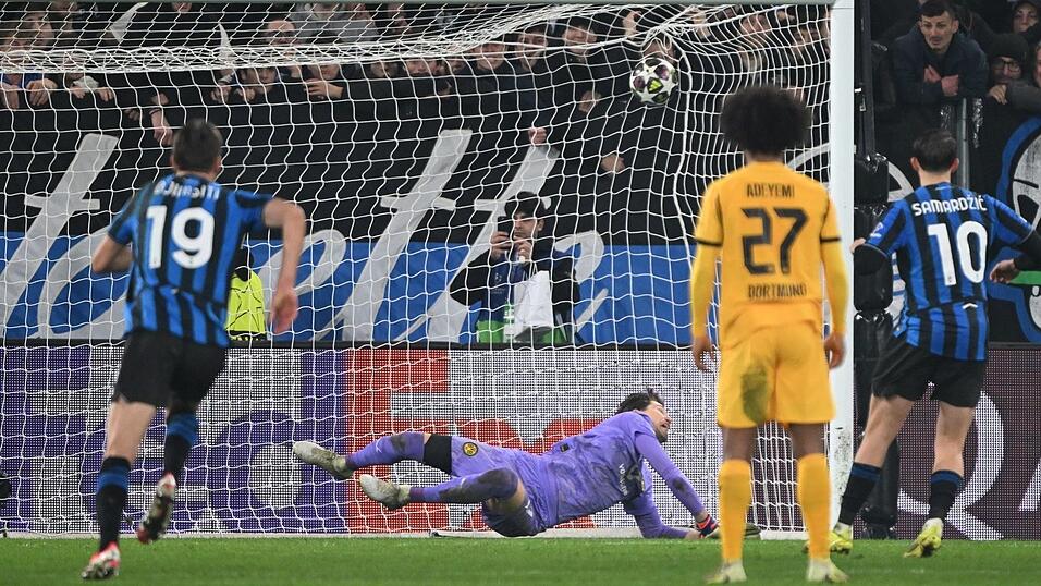 Ein b&ouml;ser Patzer von Torwart Gregor f&uuml;hrte zum entscheidenden Elfmeter.