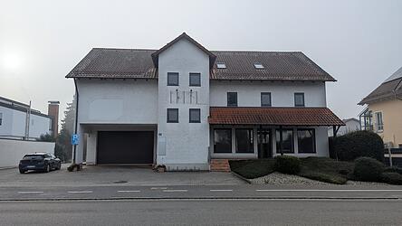 Dieses Geb&auml;ude in der Industriestra&szlig;e soll zu einem Gebetshaus umfunktioniert werden.