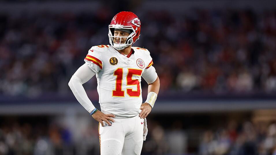 Droht mit den Kansas City Chiefs die Playoffs zu verpassen: Quarterback Patrick Mahomes Droht mit den Kansas City Chiefs die Playoffs zu verpassen: Quarterback Patrick Mahomes
