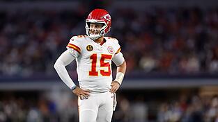 Droht mit den Kansas City Chiefs die Playoffs zu verpassen: Quarterback Patrick Mahomes Droht mit den Kansas City Chiefs die Playoffs zu verpassen: Quarterback Patrick Mahomes