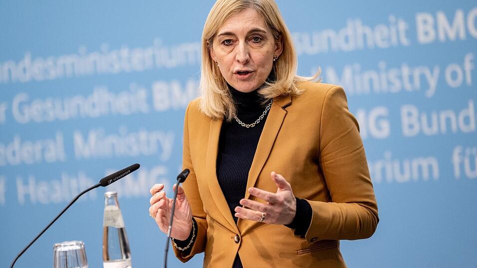 Am Sparpaket von Ministerin Warken soll es noch mehrere Änderungen geben. (Archivbild) Am Sparpaket von Ministerin Warken soll es noch mehrere Änderungen geben. (Archivbild)