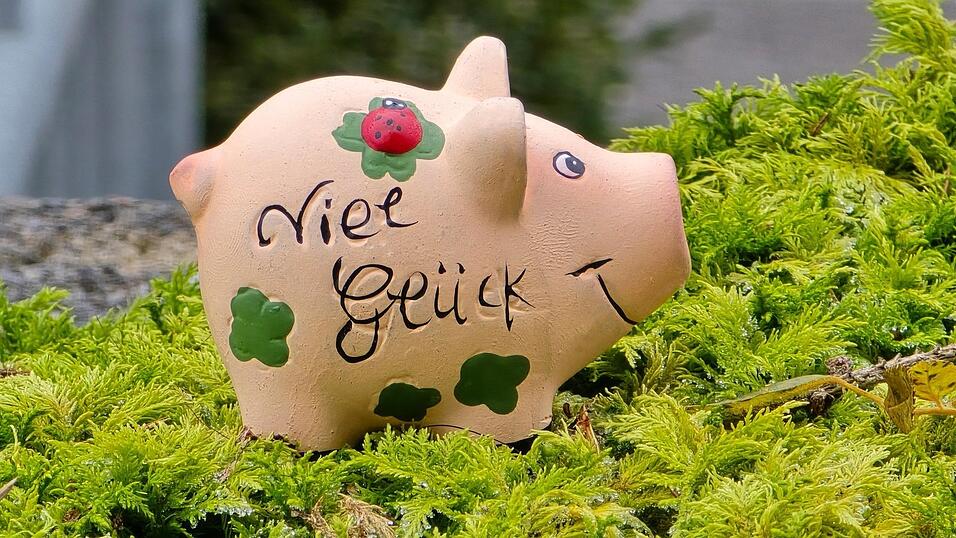 Die Lokalredaktion wünscht allen Lesern ein frohes, gesundes und erfolgreiches neues Jahr.