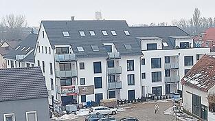 Die Nachfrage nach Parzellen f&uuml;r Einfamilienh&auml;user sinkt, Wohnungen - wie am Postplatz - sind gefragt. Wo die steigende Einwohnerzahl Landaus unterkommen soll, dazu &auml;u&szlig;erten sich die B&uuml;rgermeisterkandidaten.