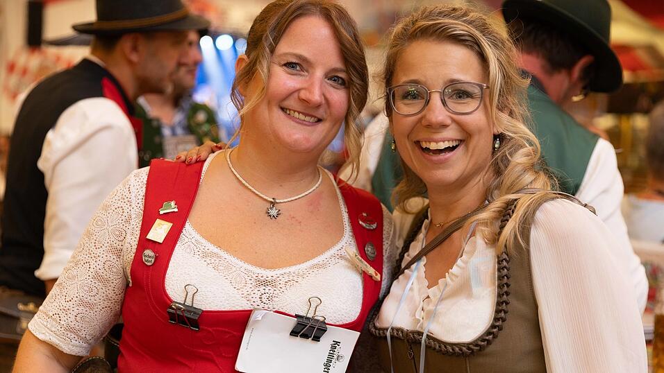 Die Partybilder vom Freitag, 7. August, aus dem Festzelt Greindl. Die Partybilder vom Freitag, 7. August, aus dem Festzelt Greindl.
