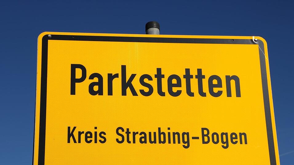 Der Gemeinderat hat in seiner letzten Sitzung in diesem Jahr noch einige Weichen gestellt. Unter anderem wurde für das lange Jahre verwaiste Gemeindearchiv nun ein Betreuer gefunden. Der Gemeinderat hat in seiner letzten Sitzung in diesem Jahr noch einige Weichen gestellt. Unter anderem wurde für das lange Jahre verwaiste Gemeindearchiv nun ein Betreuer gefunden.