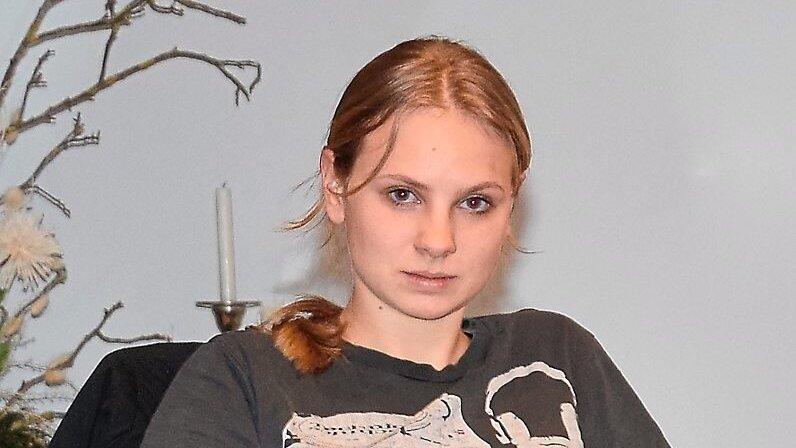 Johanna Bauer ist alleinige Vorsitzende des Jugendparlaments. Zuvor waren es zwei gleichberechtigte Vorsitzende. Johanna Bauer ist alleinige Vorsitzende des Jugendparlaments. Zuvor waren es zwei gleichberechtigte Vorsitzende.