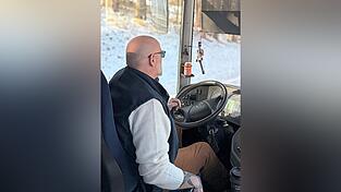 Markus Schmid wurde 2025 Bewerbern zu einem der beliebtesten Busfahrer Deutschlands gew&auml;hlt: unter 2.000 Bewerbern.