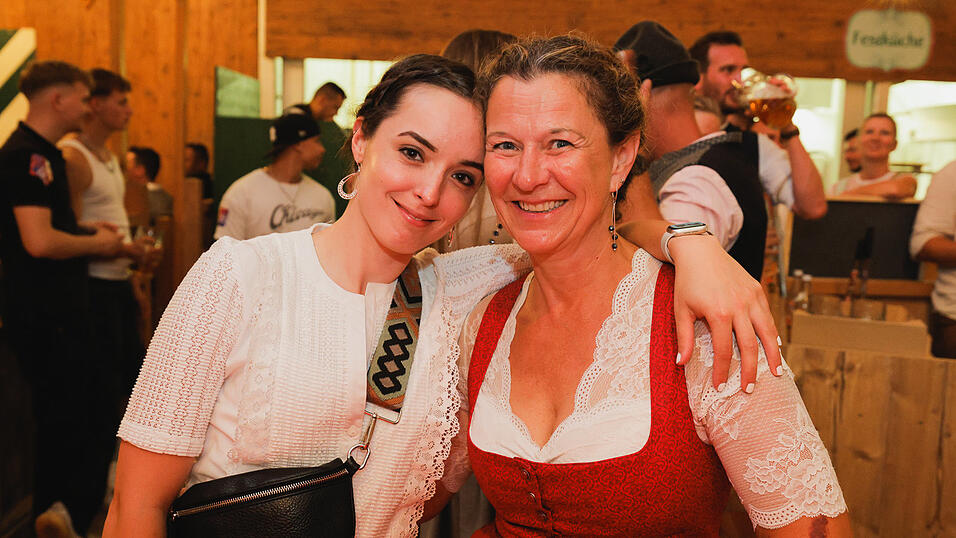 Die Partybilder vom Samstag, 10. August 2024, aus dem Festzelt Weckmann. Die Partybilder vom Samstag, 10. August 2024, aus dem Festzelt Weckmann.