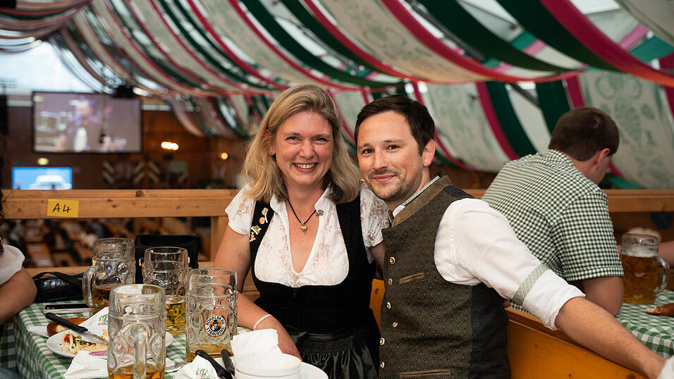 Die Partybilder vom Donnerstag, 13. August, aus dem Festzelt Weckmann. Die Partybilder vom Donnerstag, 13. August, aus dem Festzelt Weckmann.
