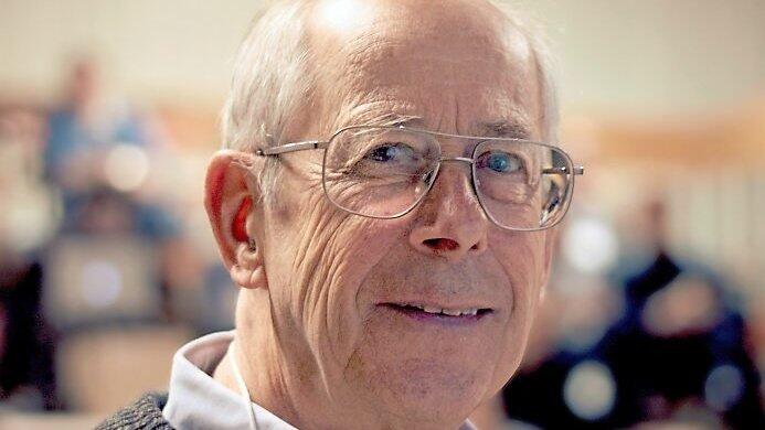 Er bekam eine Hälfte des diesjährigen Nobelpreises der Physik, James Peebles.