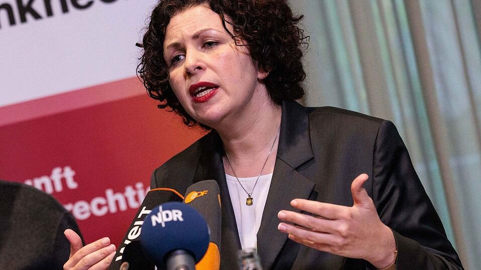 Co-Chefin Amira Mohamed Ali lässt offen, ob sie weiterhin an der Parteispitze stehen will. Co-Chefin Amira Mohamed Ali lässt offen, ob sie weiterhin an der Parteispitze stehen will.