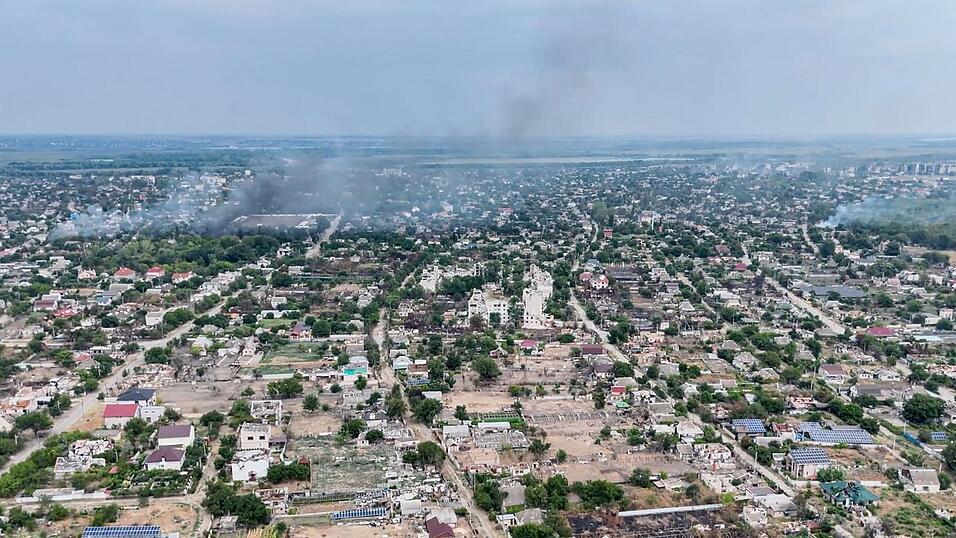 Die seit Monaten abgeriegelte Kleinstadt Oleschky liegt auf russischem Besatzungsgebiet im Süden der Ukraine am Ufer des Dnipro. (Archivbild) Die seit Monaten abgeriegelte Kleinstadt Oleschky liegt auf russischem Besatzungsgebiet im Süden der Ukraine am Ufer des Dnipro. (Archivbild)