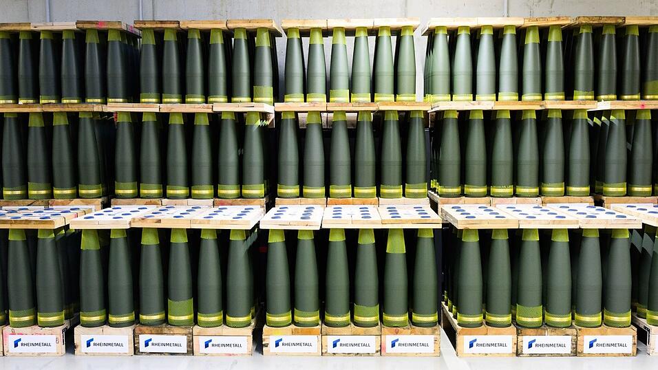 155-Millimeter-Granaten in einem Rheinmetall-Werk.