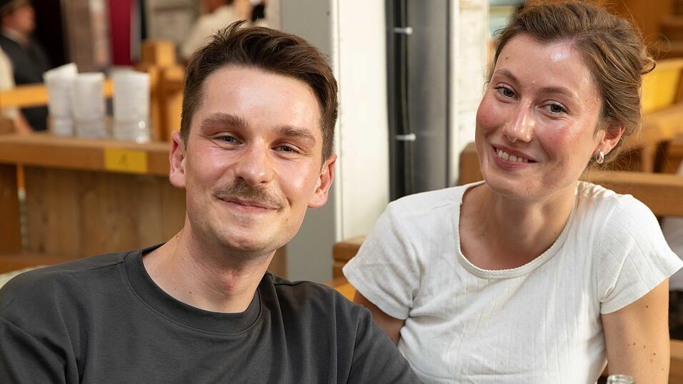 Die Partybilder vom Sonntag, 9. August, aus dem Festzelt Weckmann. Die Partybilder vom Sonntag, 9. August, aus dem Festzelt Weckmann.
