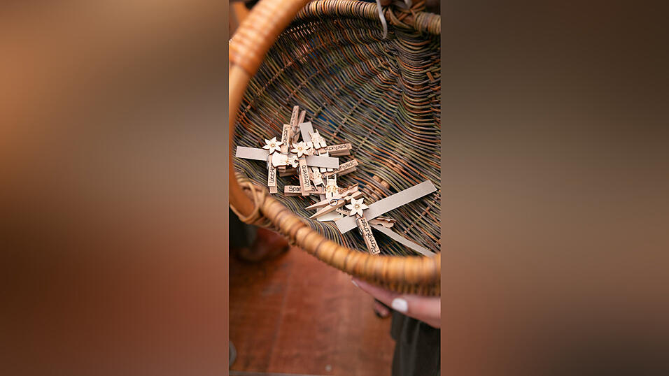 Die Partybilder vom Dienstag, 12. August, aus dem Festzelt Krönner. Die Partybilder vom Dienstag, 12. August, aus dem Festzelt Krönner.