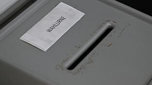 Bei der Briefwahl des Ausl&auml;nderbeirats in W&uuml;rzburg hat es eine Panne gegeben. (Symbolbild)