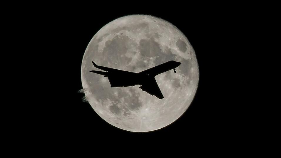 Es könnten bald Tausende Flüge gestrichen werden. Es könnten bald Tausende Flüge gestrichen werden.