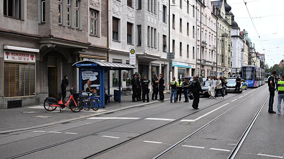 Das Gelände um den Einsatzort war weiträumig abgesperrt. Das Gelände um den Einsatzort war weiträumig abgesperrt.