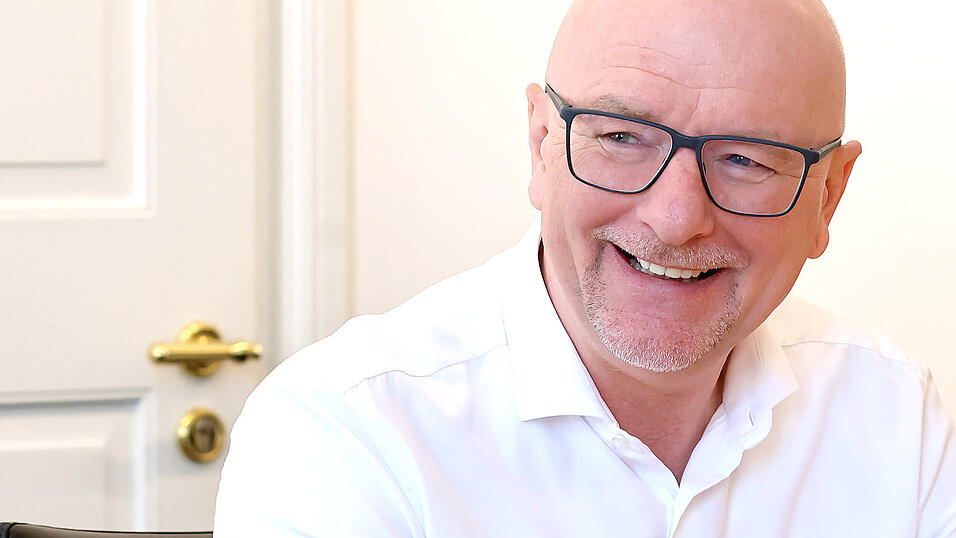 In wenigen Monaten endet die Amtszeit von Alexander Putz als Oberbürgermeister. Seinen Abschied sieht er mit gemischten Gefühlen. In wenigen Monaten endet die Amtszeit von Alexander Putz als Oberbürgermeister. Seinen Abschied sieht er mit gemischten Gefühlen.