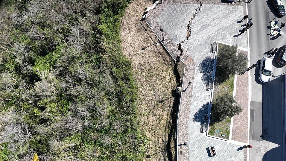 Betroffen von dem Erdrutsch sind wichtige Verkehrsverbindungen in Molise.