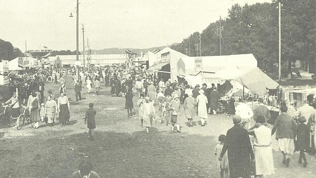 Die Fr&uuml;hjahrsdult hat gutes Wetter und viel Zulauf.