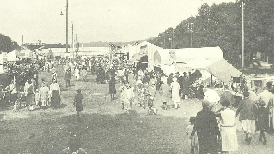 Die Fr&uuml;hjahrsdult hat gutes Wetter und viel Zulauf.