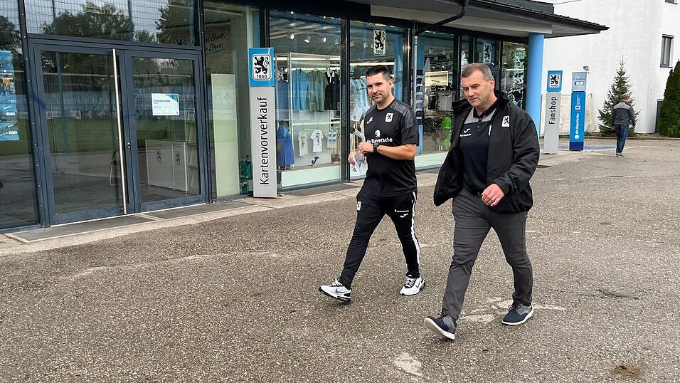 Sollen den Abwärtstrend des TSV 1860 München stoppen: Interims-Trainer Alper Kayabunar (l) und Interims-Geschäftsführer Manfred Paula.
