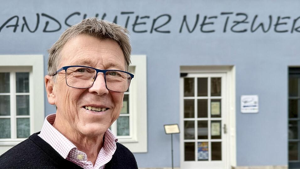 27 Jahre lang war J&uuml;rgen Handschuch Gesch&auml;ftsf&uuml;hrer des Landshuter Netzwerks, das er von Anfang an pr&auml;gte.