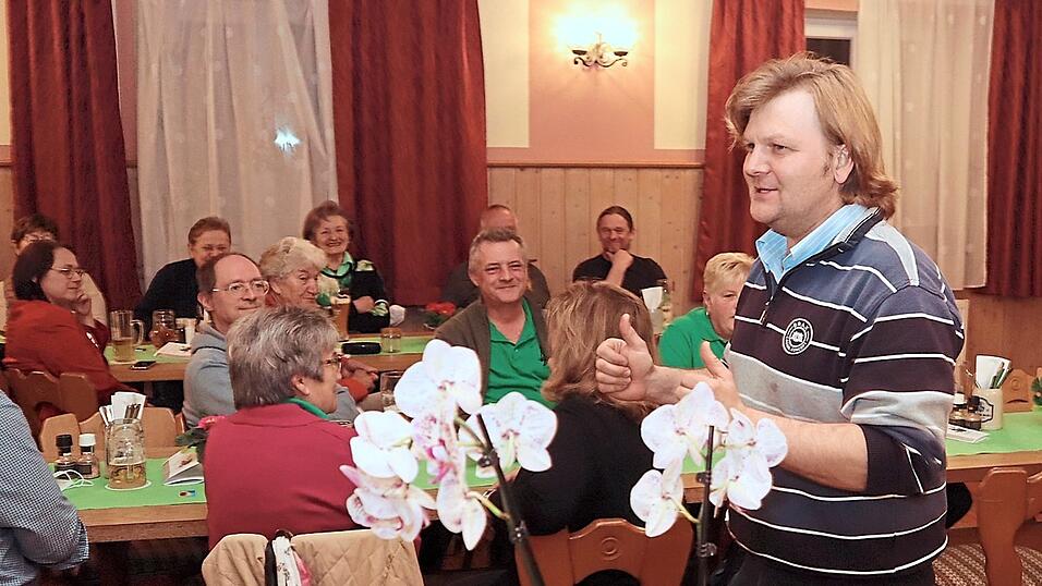 Referent Peter Gasteiger vom Kloster Gars am Inn sprach zum Thema: 'Biologischer Pflanzenschutz'.