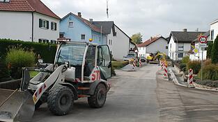 Baustelle in Irlbach: Die Arbeiten dauern länger als zunächst gedacht.