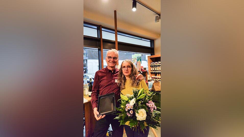Reinhard Gromotka gr&uuml;ndete bereits als Student die Tagwerk-Genossenschaft. Heute f&uuml;hrt er den Biomarkt in Landshut mit seiner Frau Anita.
