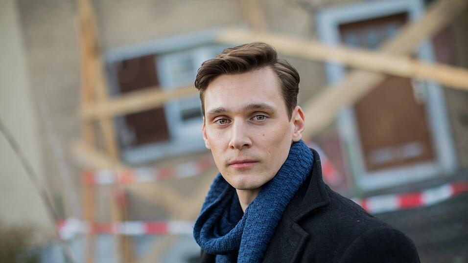 Rick Okon ist 2019 im Tatort und in der Serie 'Das Boot' zu sehen.