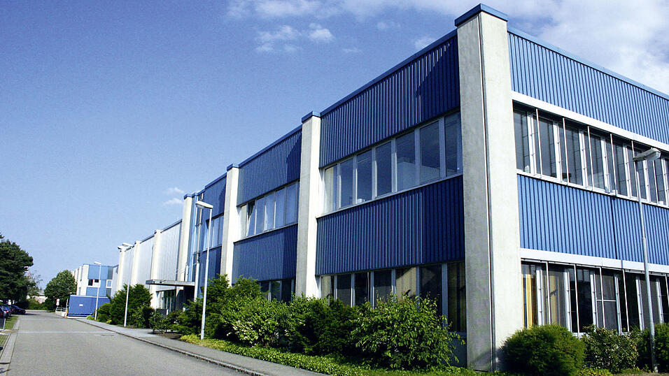 Am Linhardt-Standort Hambrücken sind etwa 250 Mitarbeiter beschäftigt. Am Linhardt-Standort Hambrücken sind etwa 250 Mitarbeiter beschäftigt.