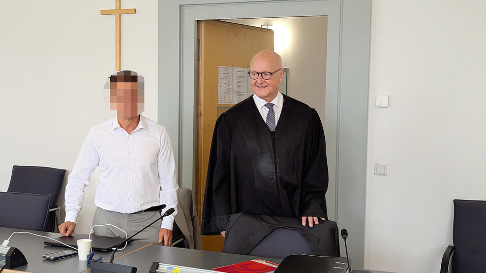 Verteidiger Michael Haizmann und sein Mandant sind guter Dinge. Von anfangs &uuml;ber 200 Wucherf&auml;llen, die dem Mann vorgeworfen wurden, bleiben nur acht &uuml;brig.