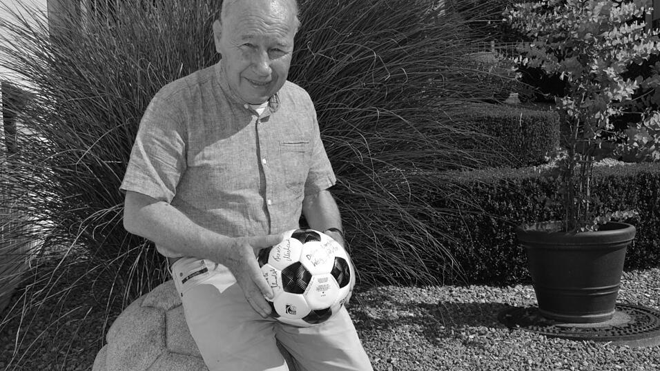 Immer am Ball: Karsten Wettberg (&dagger;).