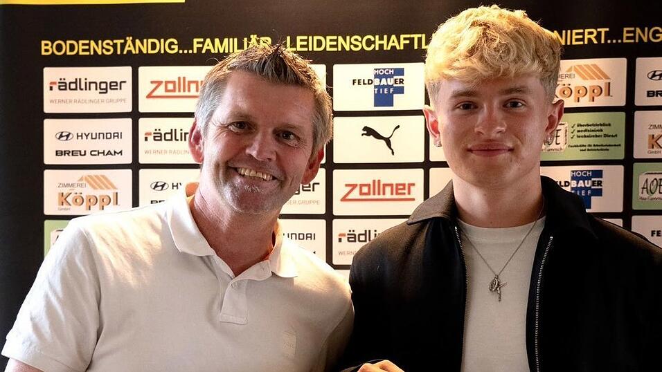 Max Meyer (rechts) wird k&uuml;nftig im Vilzinger Trikot auflaufen.