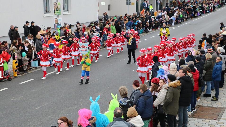 Die schönsten Bilder von den Faschingsumzügen in Bogen aus den vergangenen Jahren Die schönsten Bilder von den Faschingsumzügen in Bogen aus den vergangenen Jahren
