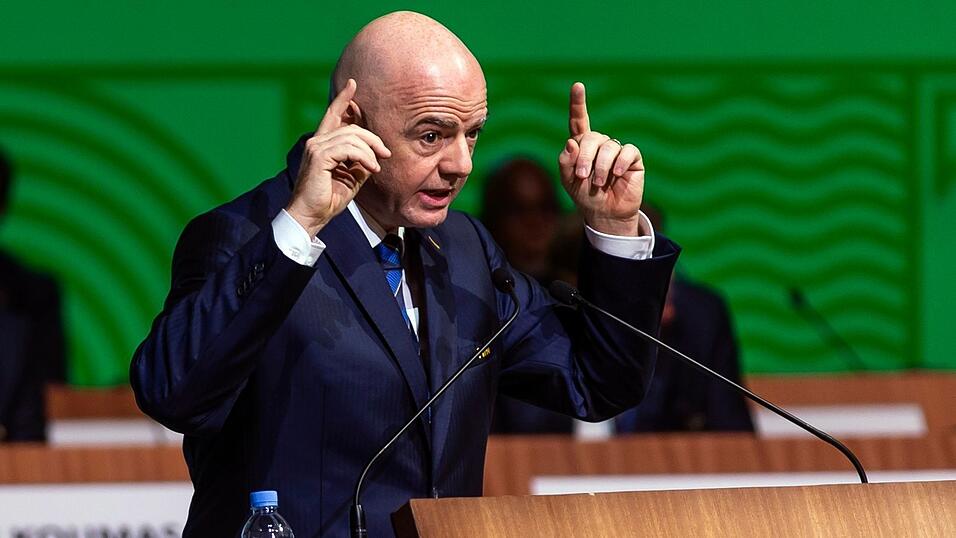 Gianni Infantino vor drei Jahren in Kigali: Da wurde er als FIFA-Boss wiedergewählt. (Archivbild) Gianni Infantino vor drei Jahren in Kigali: Da wurde er als FIFA-Boss wiedergewählt. (Archivbild)