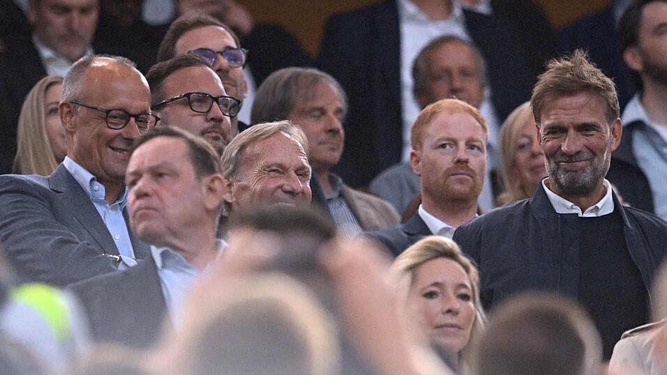 Jürgen Klopp war in seinen ersten Wochen als Bundestrainer viel unterwegs. (Archivbild) Jürgen Klopp war in seinen ersten Wochen als Bundestrainer viel unterwegs. (Archivbild)