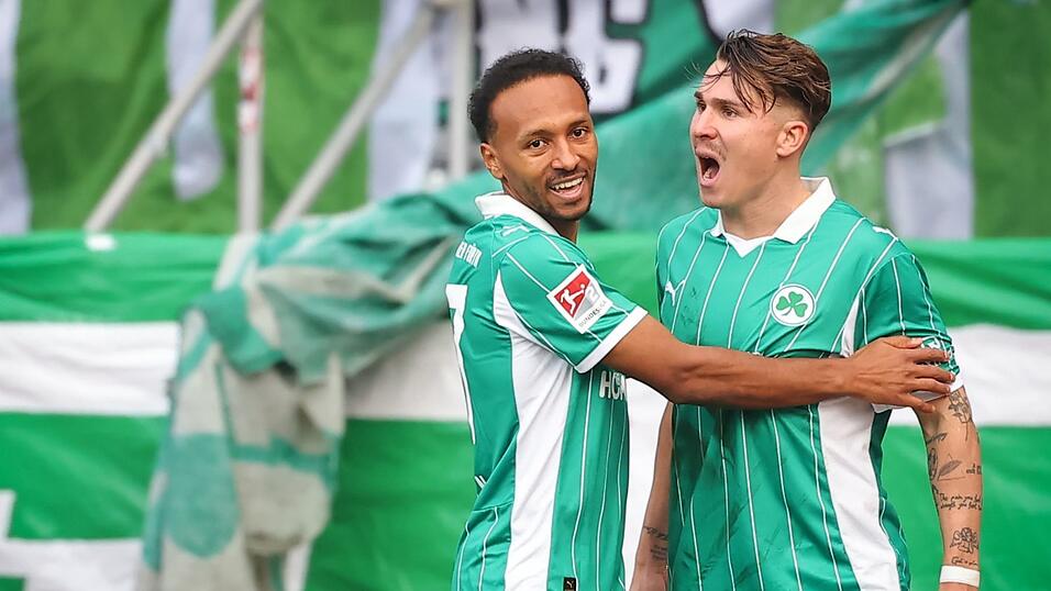 Will auch gegen Schalke jubeln: Felix Klaus (r).