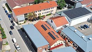 Bis auf den Altbau am oberen Bildrand wurde die Berufsschul-Außenstelle in den vergangenen Jahren erneuert. Dieser soll nun folgen Bis auf den Altbau am oberen Bildrand wurde die Berufsschul-Außenstelle in den vergangenen Jahren erneuert. Dieser soll nun folgen