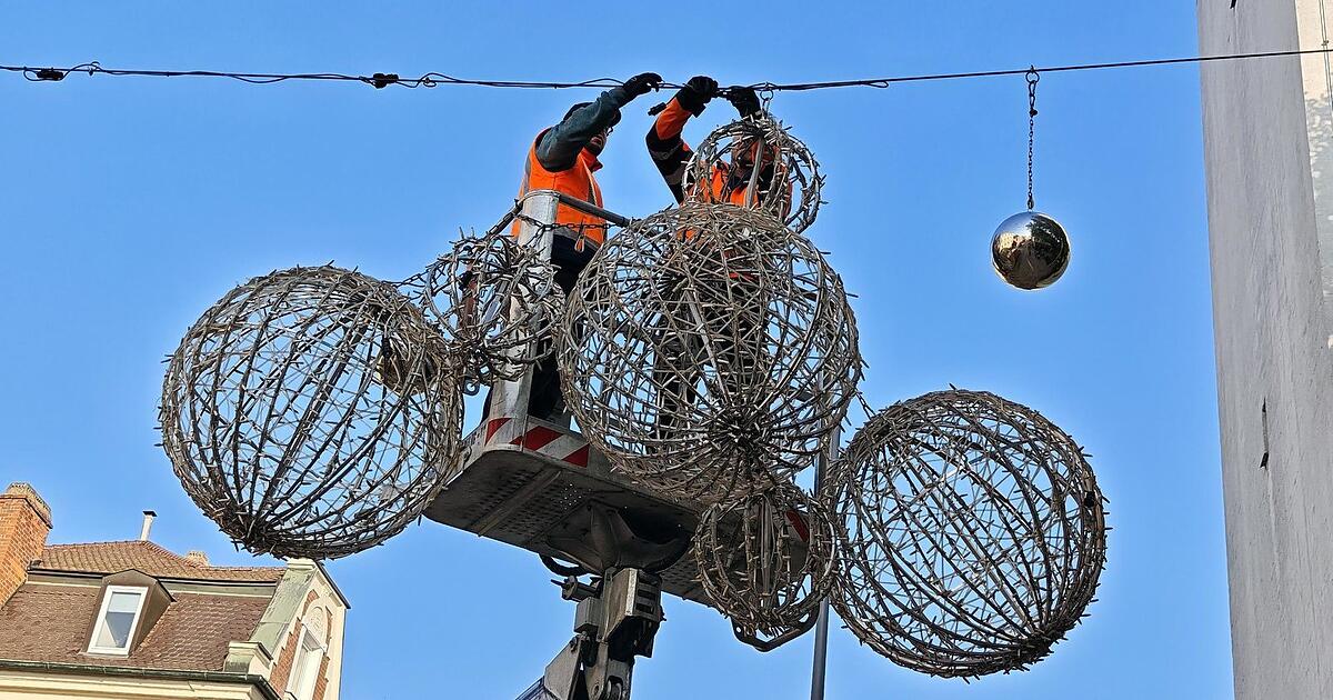 Installation der Winterbeleuchtung in Straubing hat begonnen