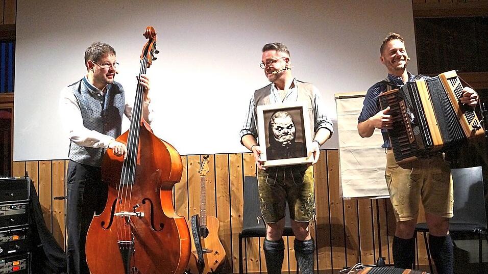 Schleudergang mit Raimund Pauli, Roland Stetter und Flori Weinmann (v. l.) war für jeden Spaß zu haben. Schleudergang mit Raimund Pauli, Roland Stetter und Flori Weinmann (v. l.) war für jeden Spaß zu haben.