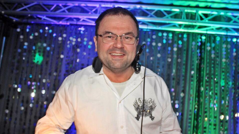 Auf der Eskara &Uuml;30-Party in Essenbach war wieder viel los.