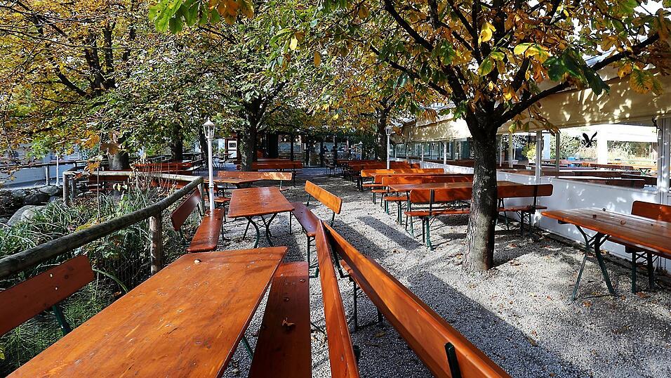 Der Biergarten Ellermühle wird in Zukunft gemeinsam von Alexander Tremmel und Daniel Heinz bewirtschaftet werden. Der Biergarten Ellermühle wird in Zukunft gemeinsam von Alexander Tremmel und Daniel Heinz bewirtschaftet werden.