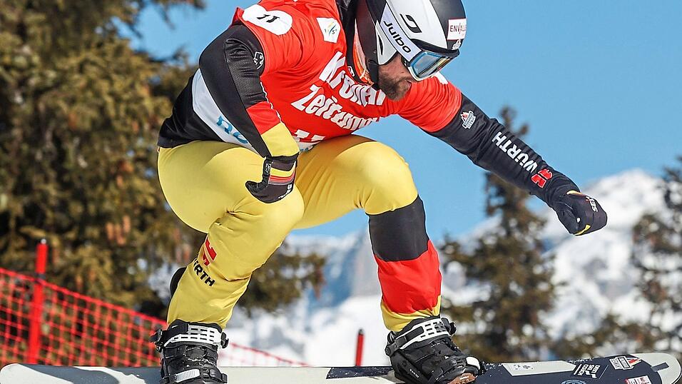 IM HÖHENFLUG: Martin Nörl ist in der Form seines Lebens - perfekte Voraussetzungen also, um nun in der Schweiz auch den größten Erfolg seiner Karriere einzufahren. 'Es kann gar keine andere Marschroute geben, als einfach nochmal alles reinzuhauen', sagt der 28-Jährige. IM HÖHENFLUG: Martin Nörl ist in der Form seines Lebens - perfekte Voraussetzungen also, um nun in der Schweiz auch den größten Erfolg seiner Karriere einzufahren. 'Es kann gar keine andere Marschroute geben, als einfach nochmal alles reinzuhauen', sagt der 28-Jährige.