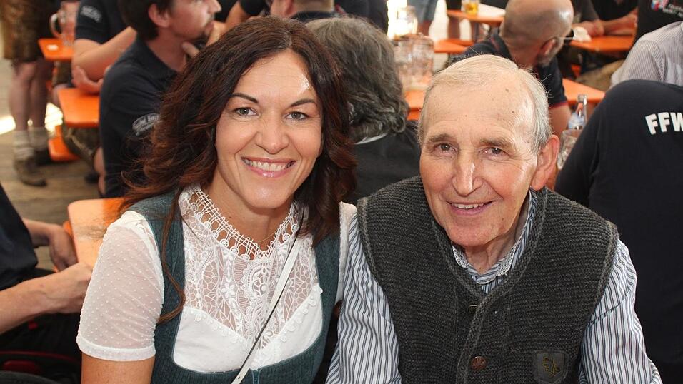 Zur Musik von Headless wurde ausgelassen gefeiert.