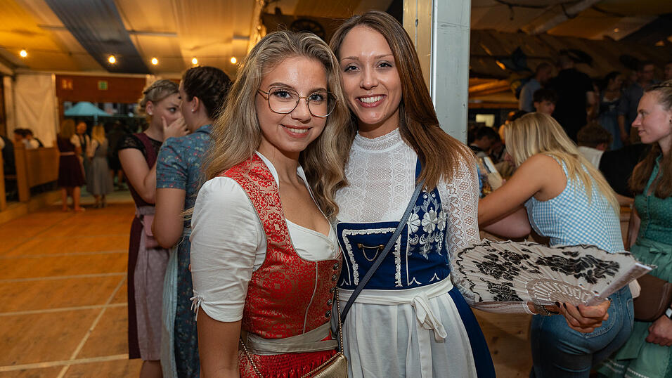 Die Partybilder vom Samstg, 19. August 2023, aus dem Festzelt Reisinger. Die Partybilder vom Samstg, 19. August 2023, aus dem Festzelt Reisinger.