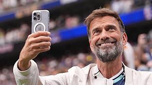 Ein Selfie vom künftigen Bundestrainer? (Archivbild) Ein Selfie vom künftigen Bundestrainer? (Archivbild)